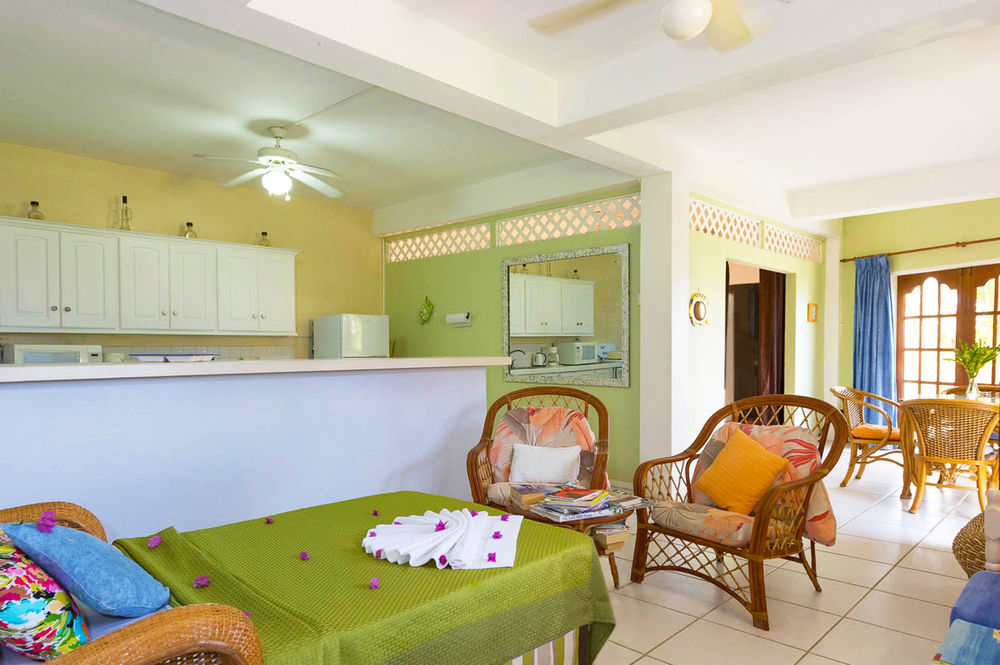 Hotel Hibiscus Heights à Black Rock Extérieur photo